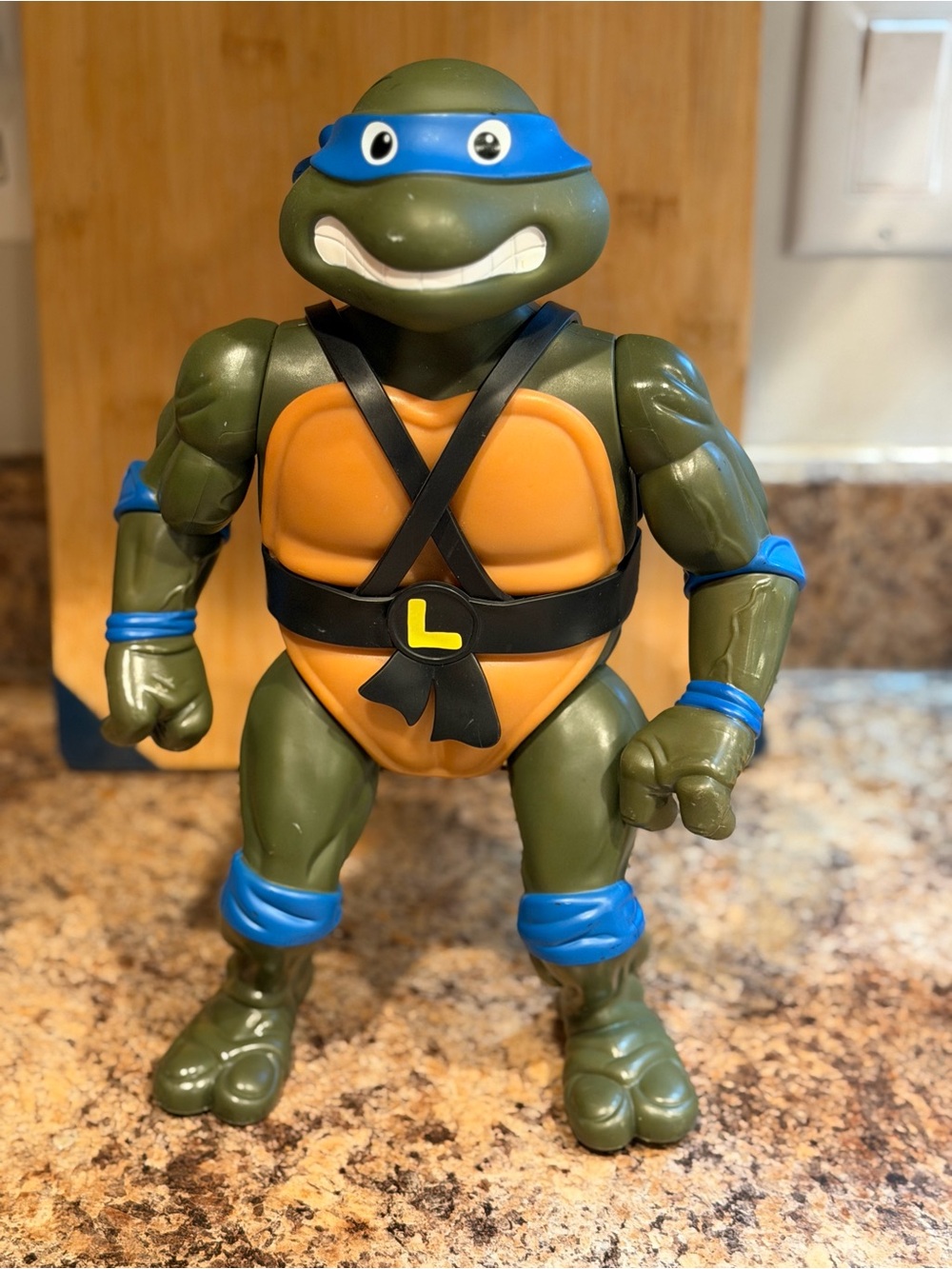 12” Playmates Toys TMNT Leonardo Action Figure, Plastic Green Turtle Blue Mask